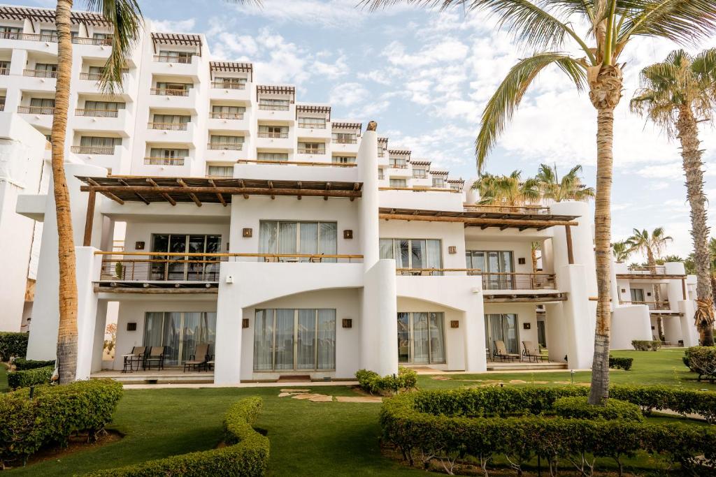 Marquis Los Cabos Resort & Spa