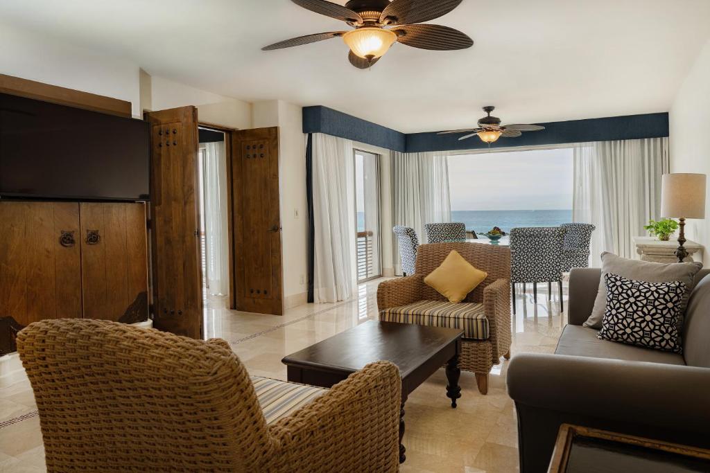 Marquis Los Cabos Resort & Spa