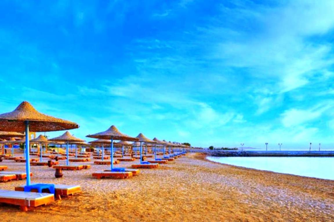 New Eagles Aqua Park Resort
