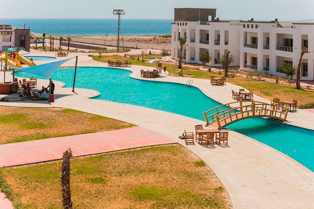 New Eagles Aqua Park Resort