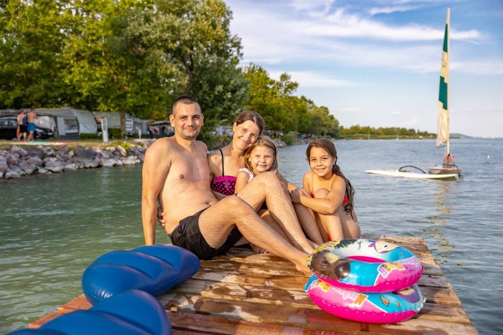 Kemp Balatontourist Strand-Holiday
