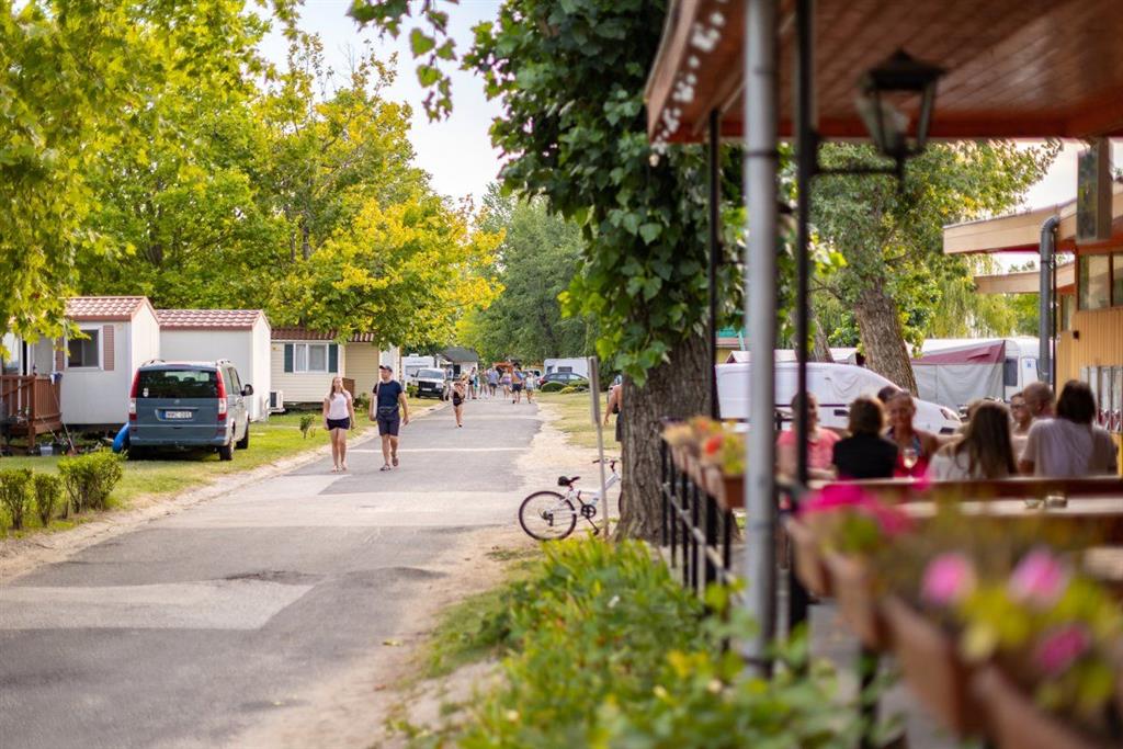 Kemp Balatontourist Strand-Holiday