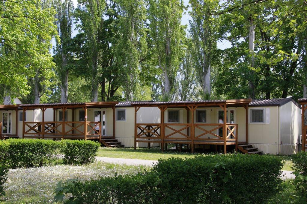 Kemp Balatontourist Füred (mobilhomy)