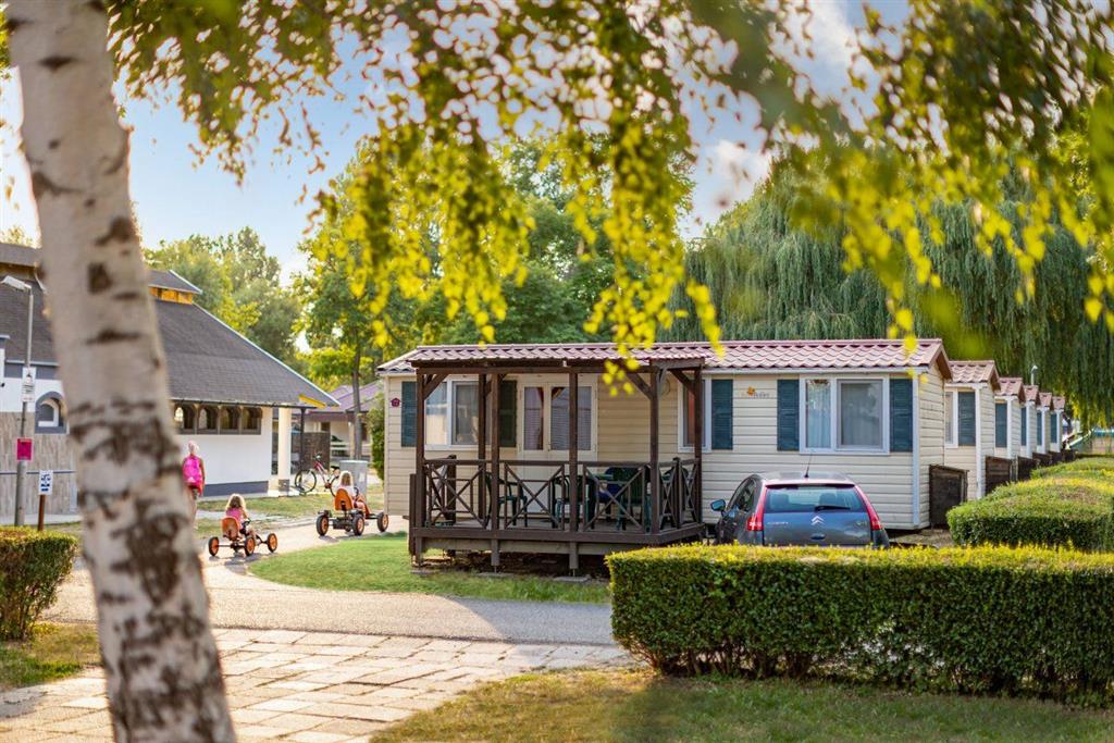 Kemp Balatontourist Füred (mobilhomy)