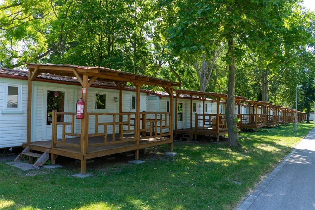 Kemp Balatontourist Füred (mobilhomy)