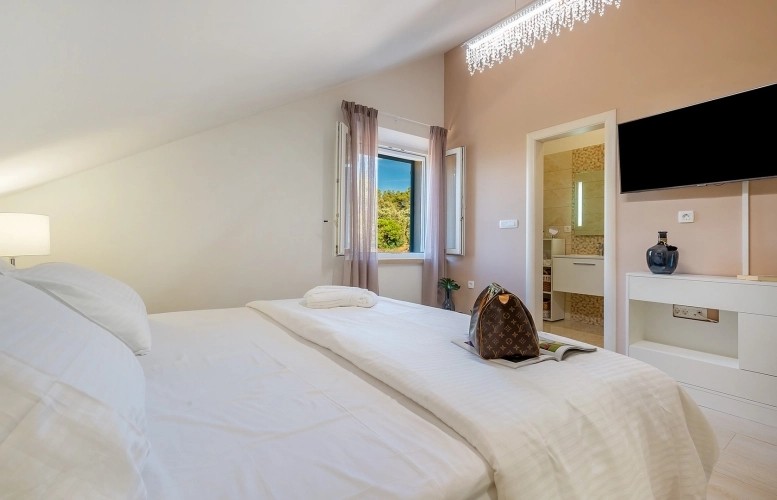 Villa Joy (Pučišća)