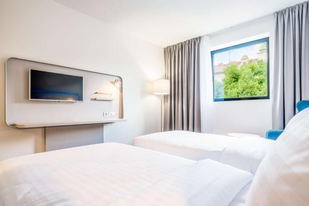 Park Inn Danube
