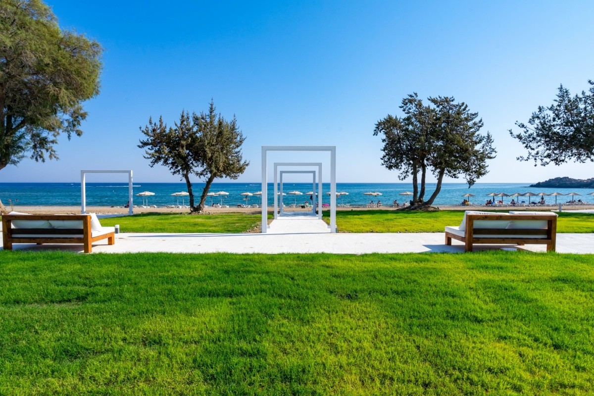 Kamari Plus (Ex. Kamari Beach)
