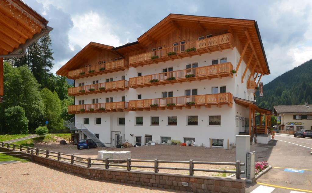 Hotel Avisio
