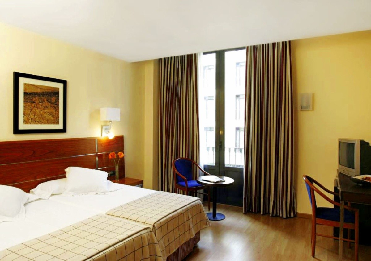 Grupotel Gravina