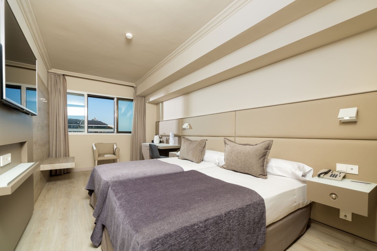 Salles Hotel Pere Iv
