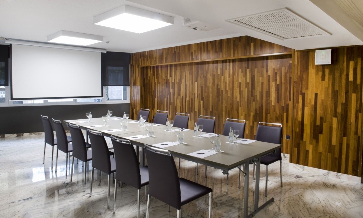 Salles Hotel Pere Iv