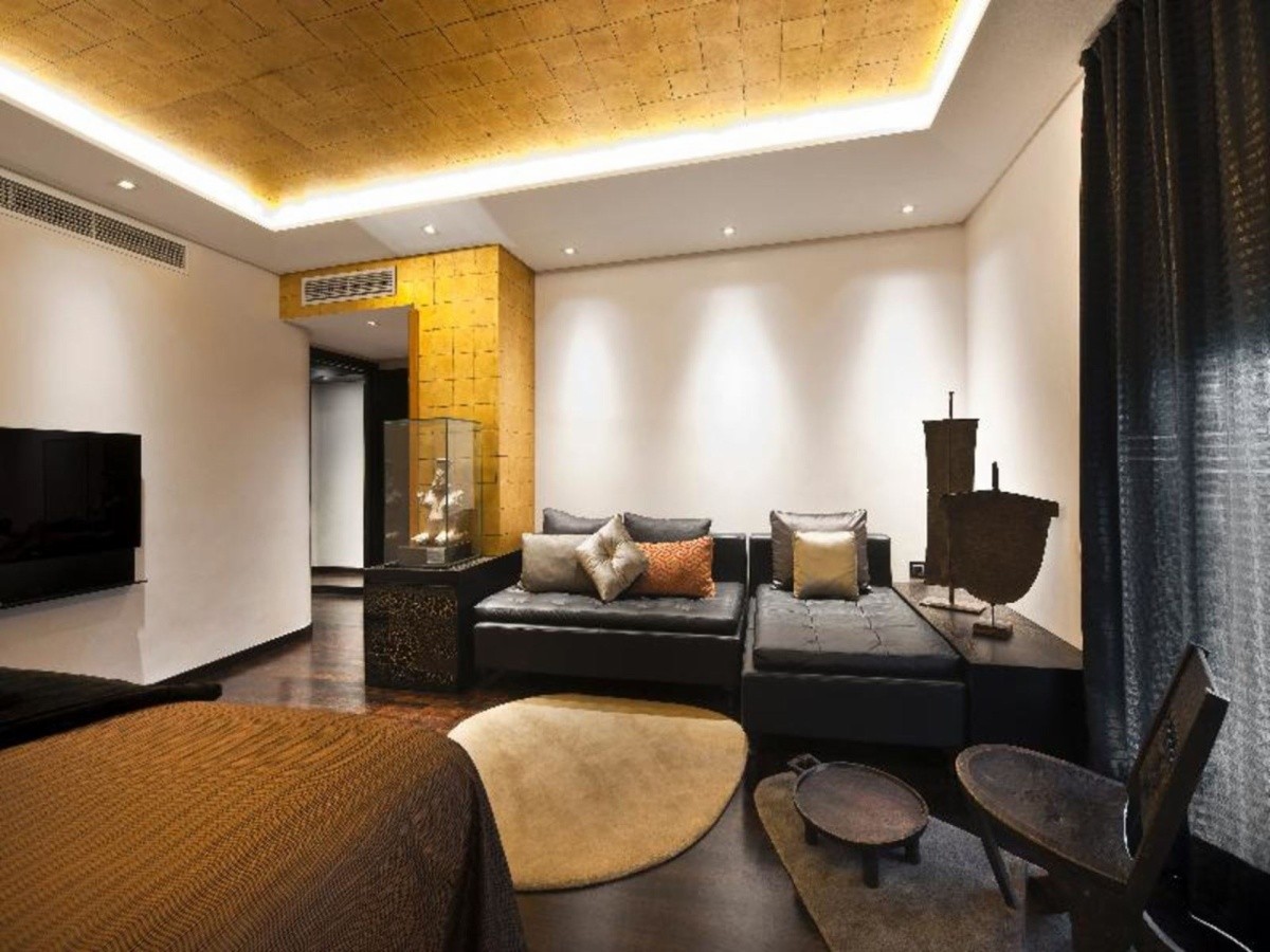 Claris