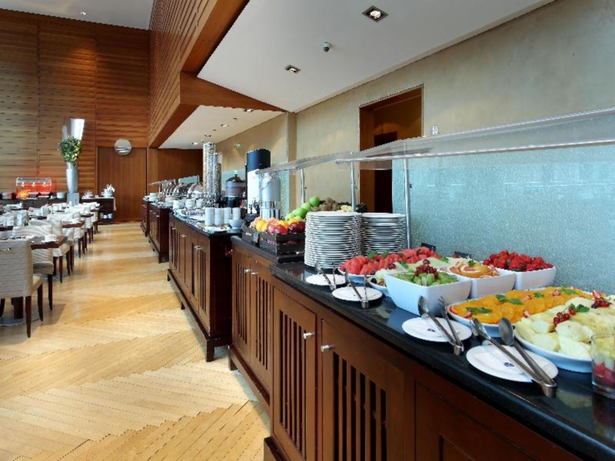 Eurostars Grand Marina Hotel
