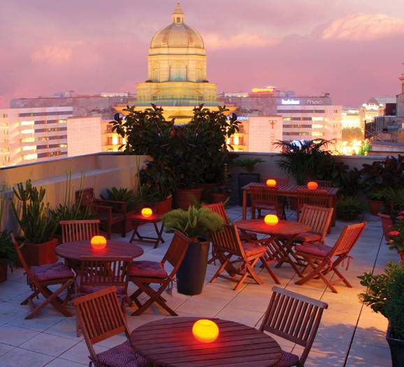 Hotel Midmost