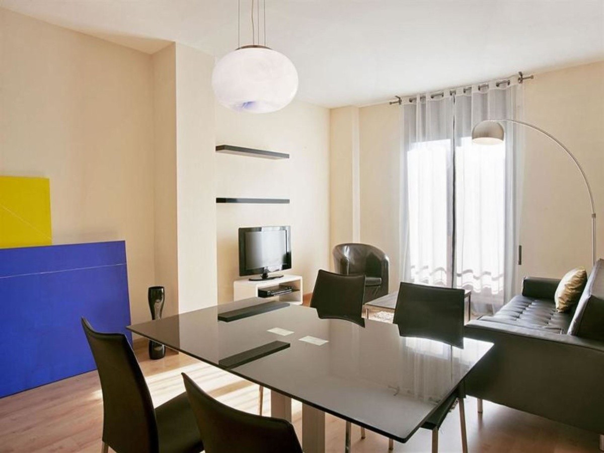 Villarroel Barcelona Apartment