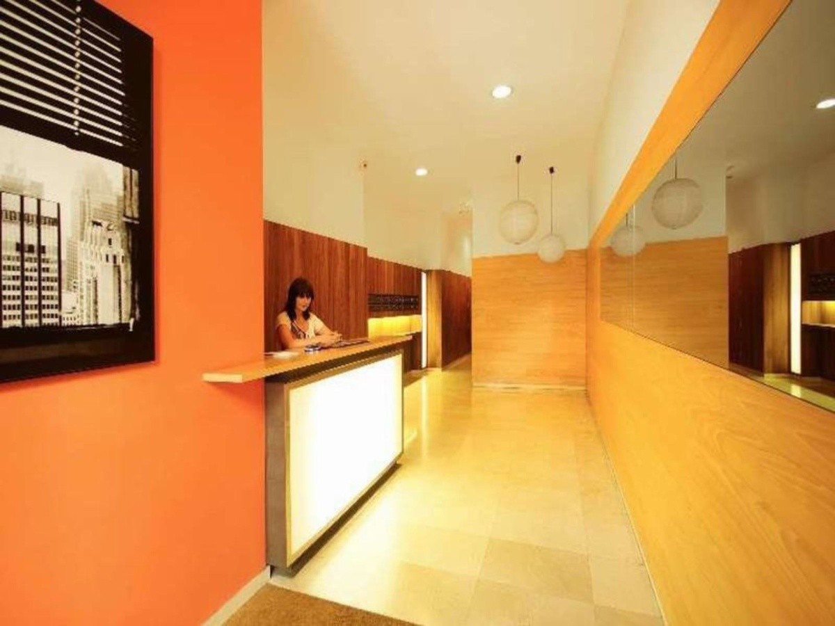 Villarroel Barcelona Apartment