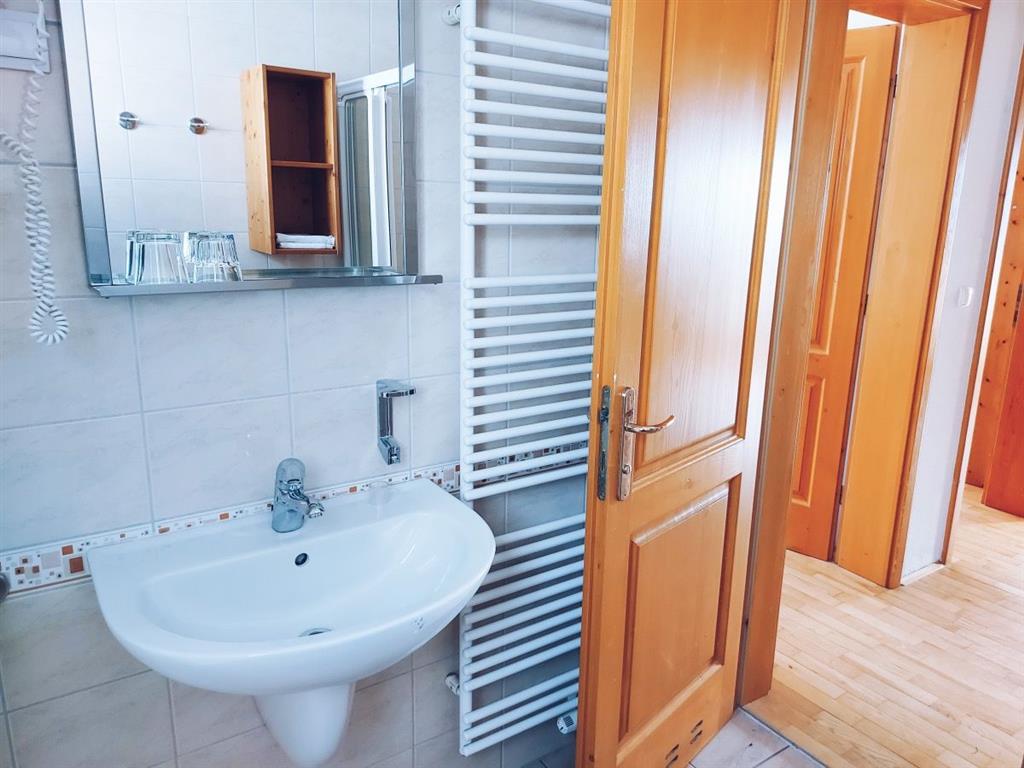 Forest Hotel Videc (apartmány)