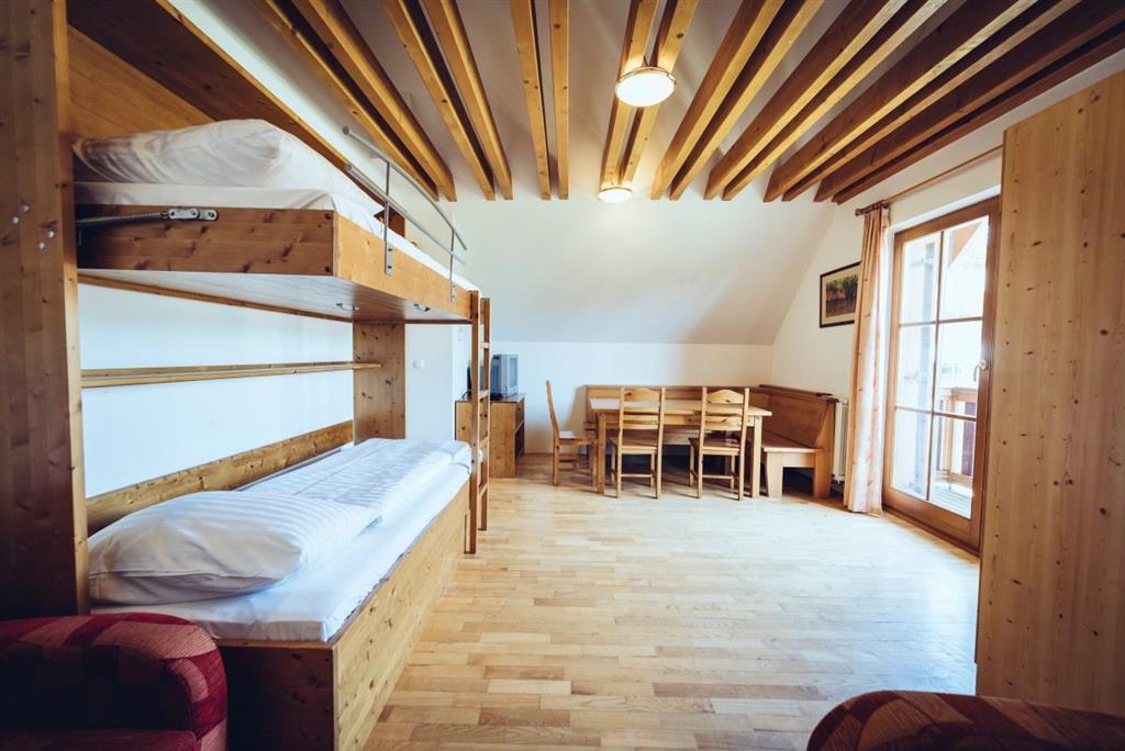 Forest Hotel Videc (apartmány)