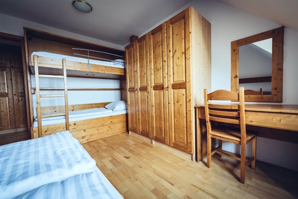 Forest Hotel Videc (apartmány)