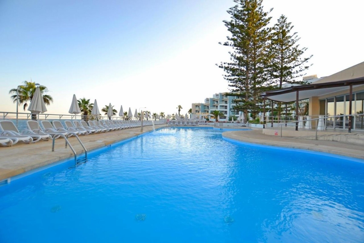 Doubletree By Hilton Malta (Ex. Dolmen Resort)