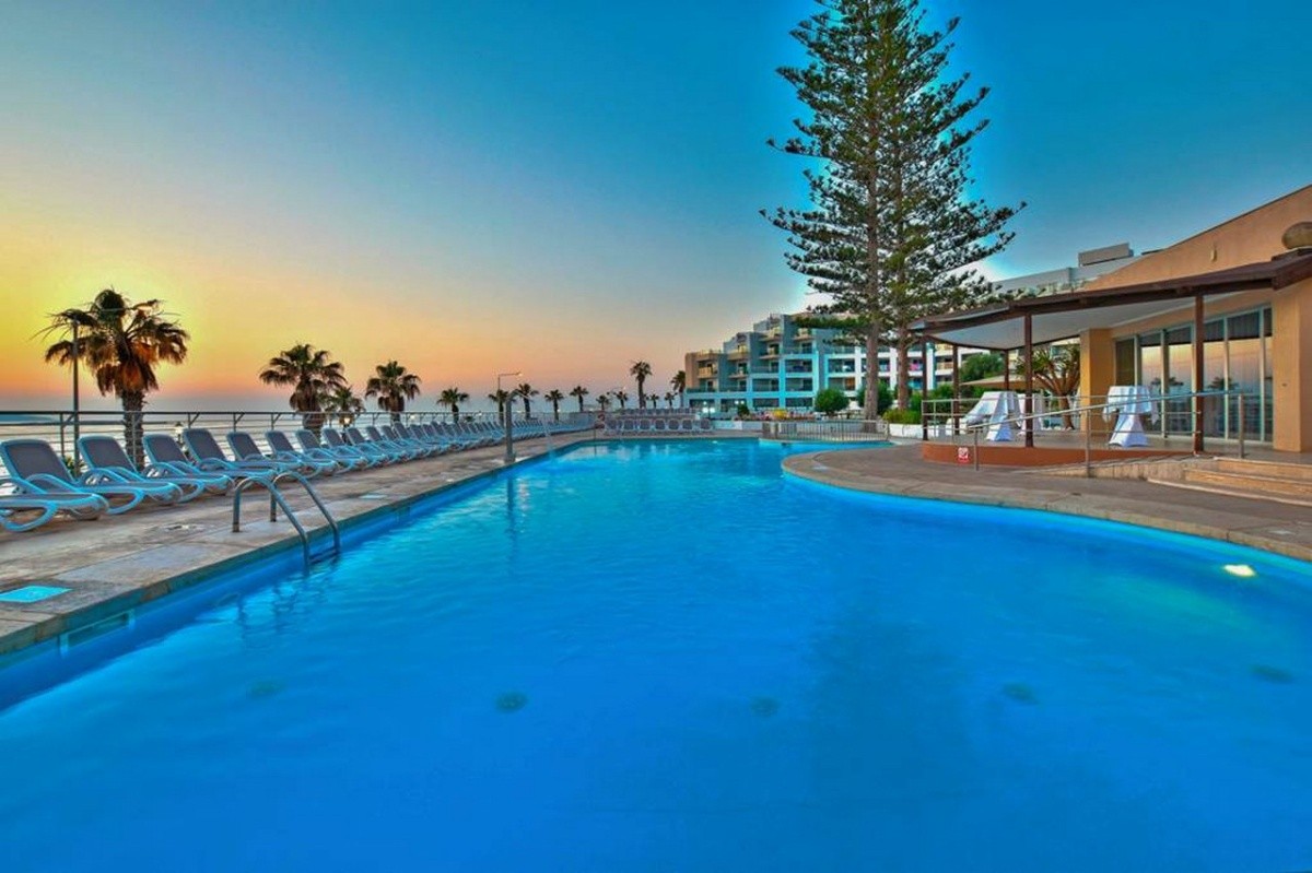 Doubletree By Hilton Malta (Ex. Dolmen Resort)