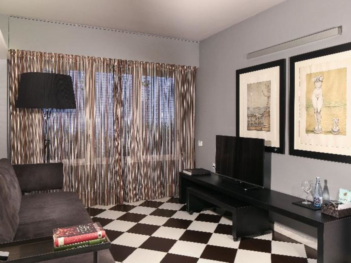 Gran Derby Suite Hotel