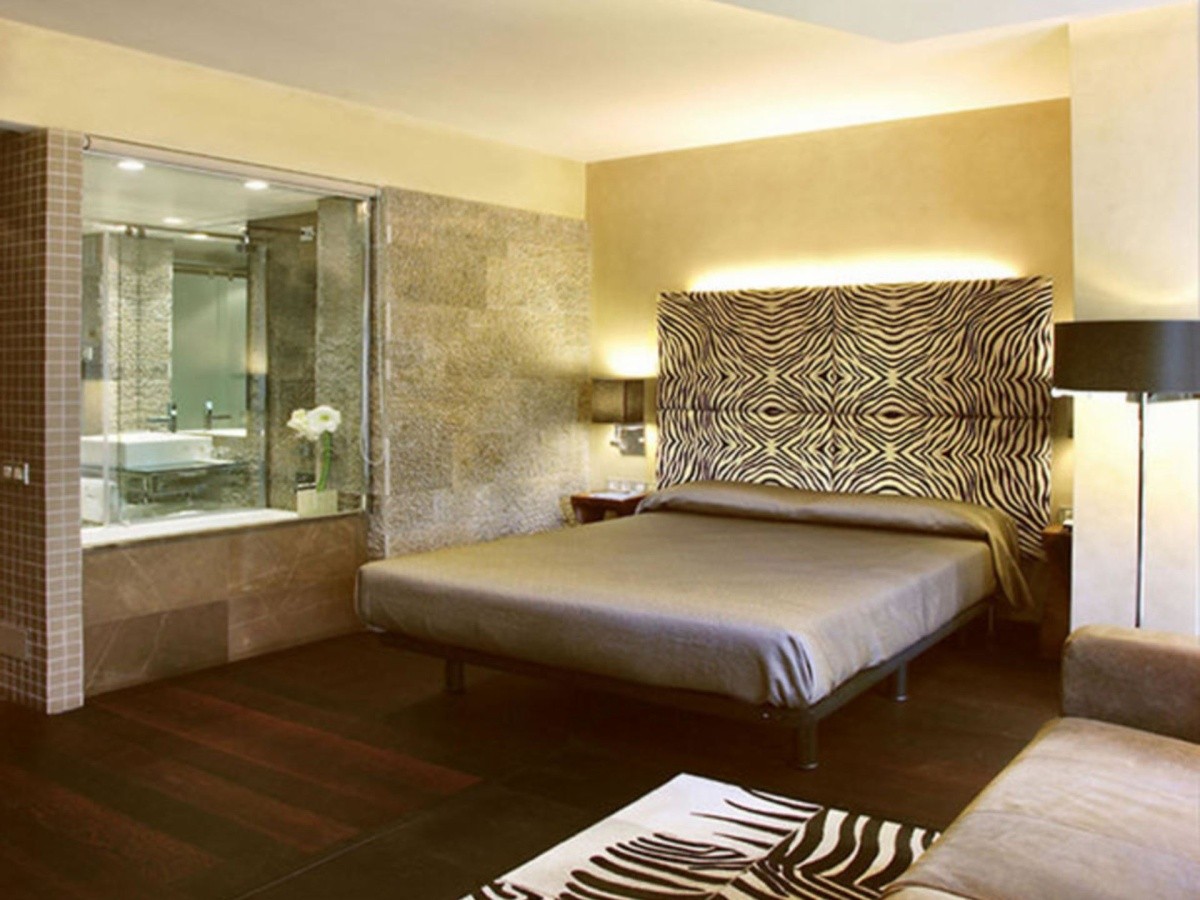 Gran Derby Suite Hotel