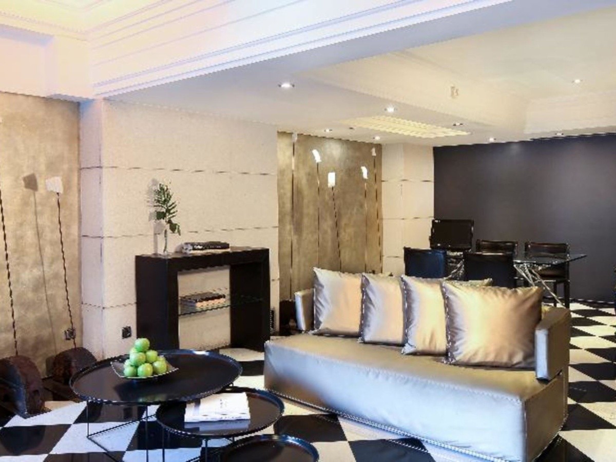 Gran Derby Suite Hotel
