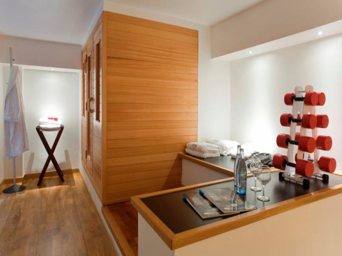 Gran Derby Suite Hotel
