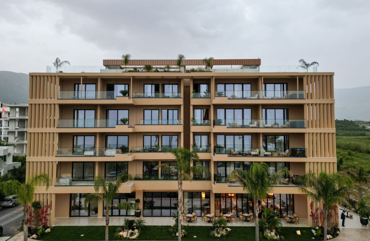 Regina Palm Resort