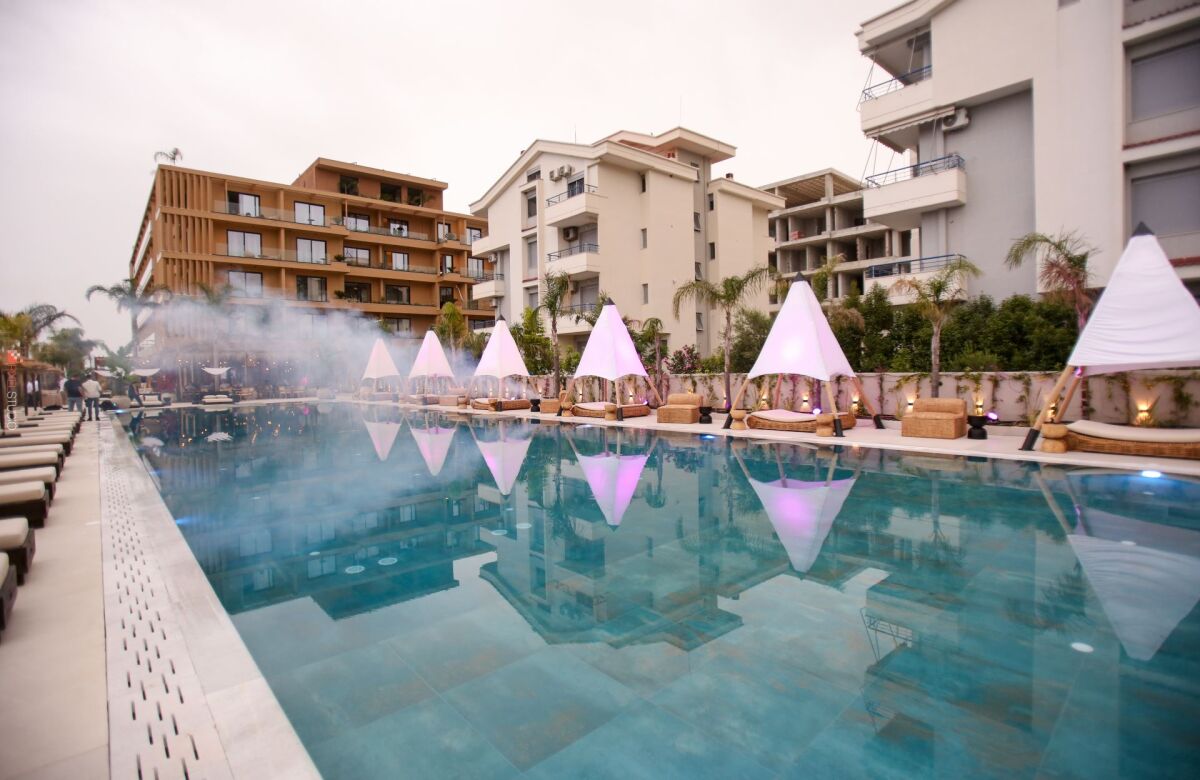 Regina Palm Resort