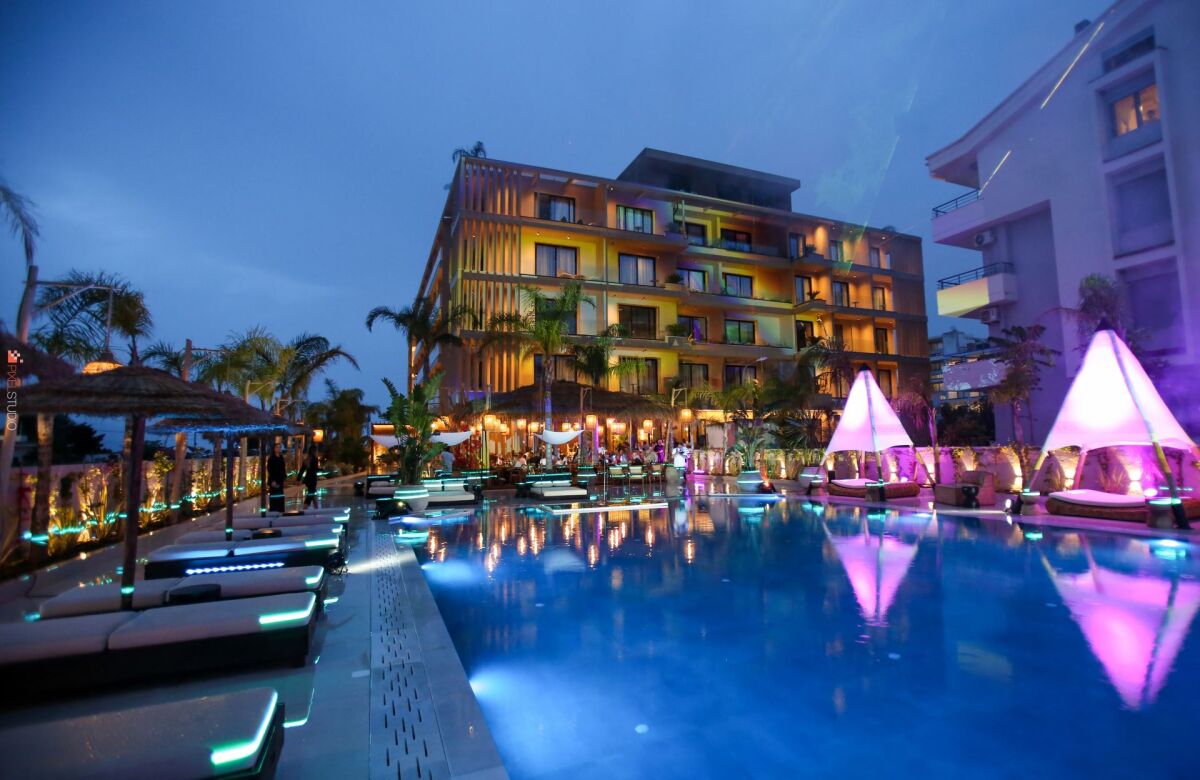 Regina Palm Resort