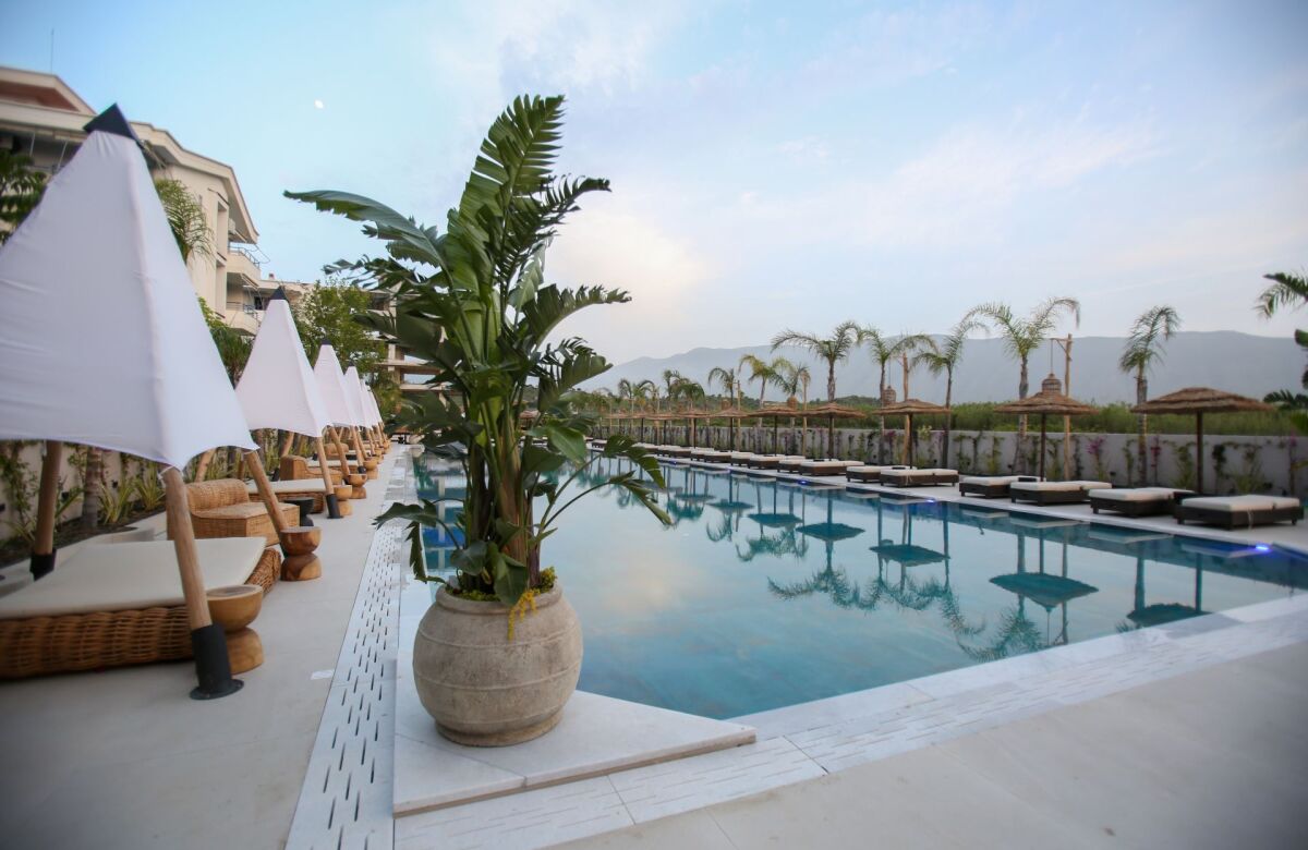 Regina Palm Resort