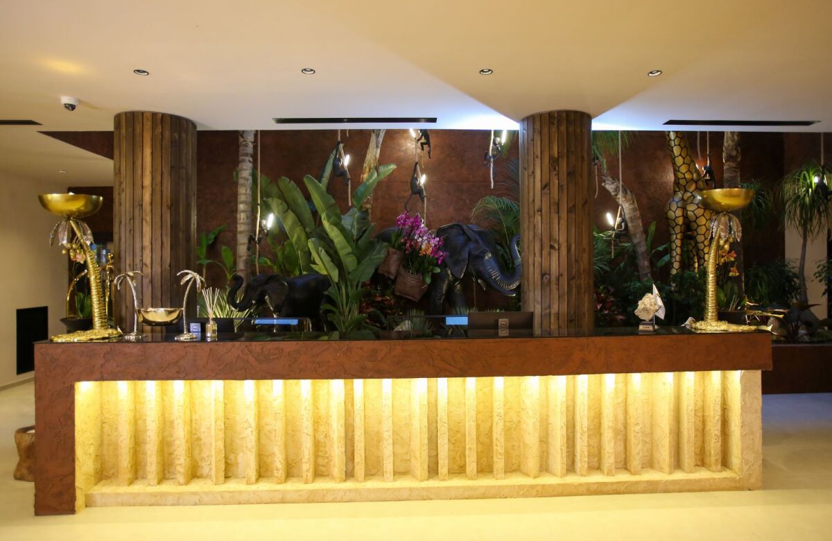 Regina Palm Resort