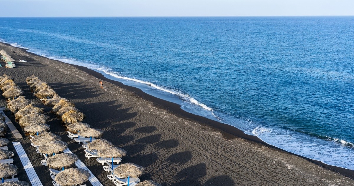 Perissa Bay