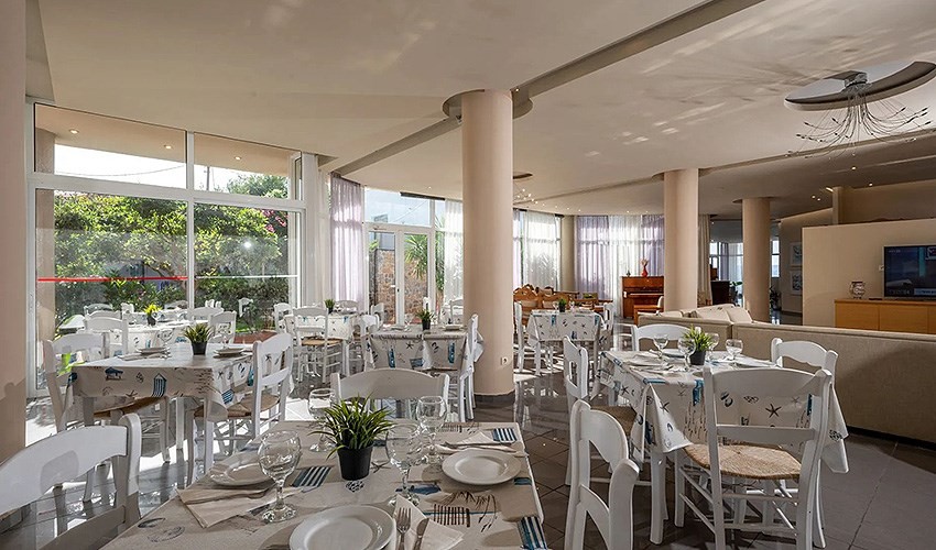 Creteco Hotel & Suites (Ex. Kritzas Beach Suites)