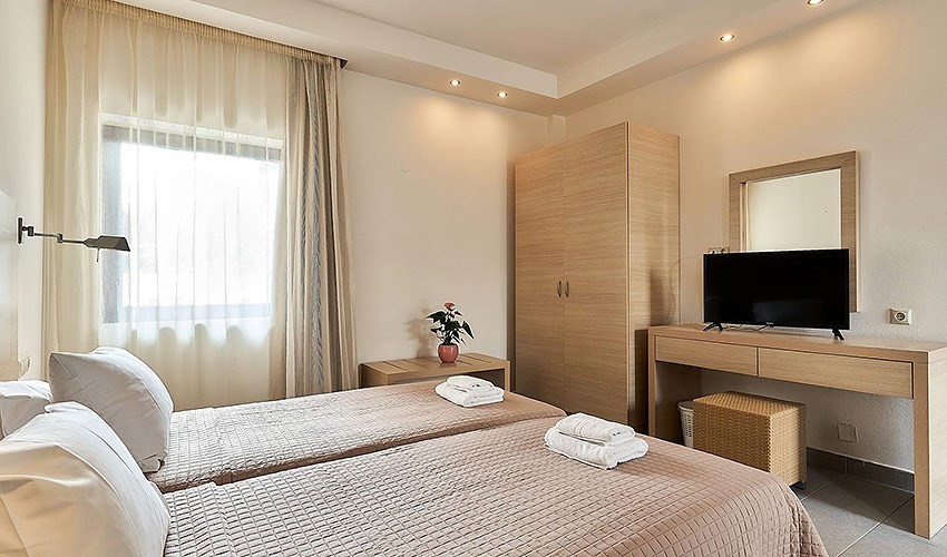 Creteco Hotel & Suites (Ex. Kritzas Beach Suites)