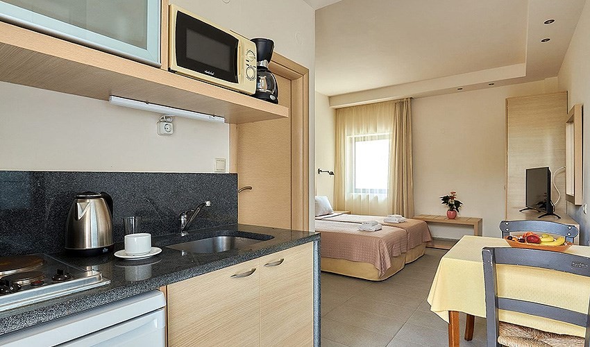 Creteco Hotel & Suites (Ex. Kritzas Beach Suites)