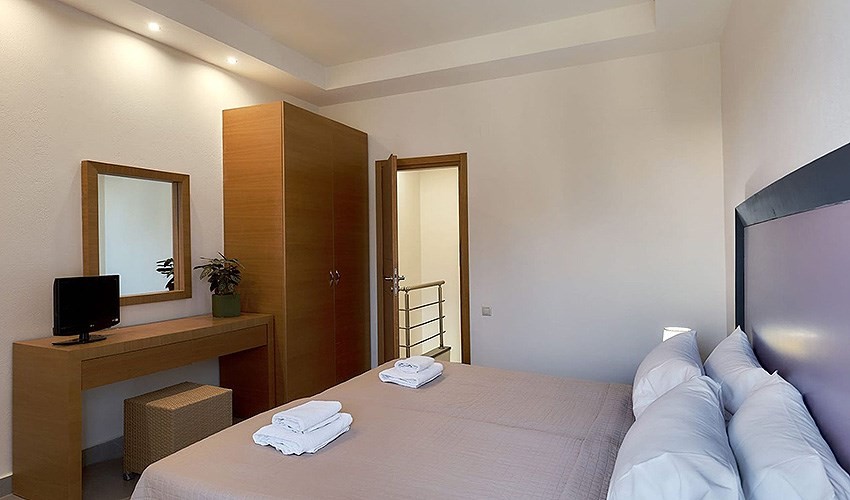 Creteco Hotel & Suites (Ex. Kritzas Beach Suites)