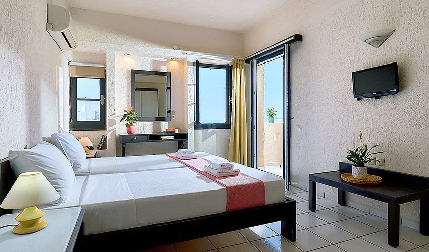 Creteco Hotel & Suites (Ex. Kritzas Beach Suites)