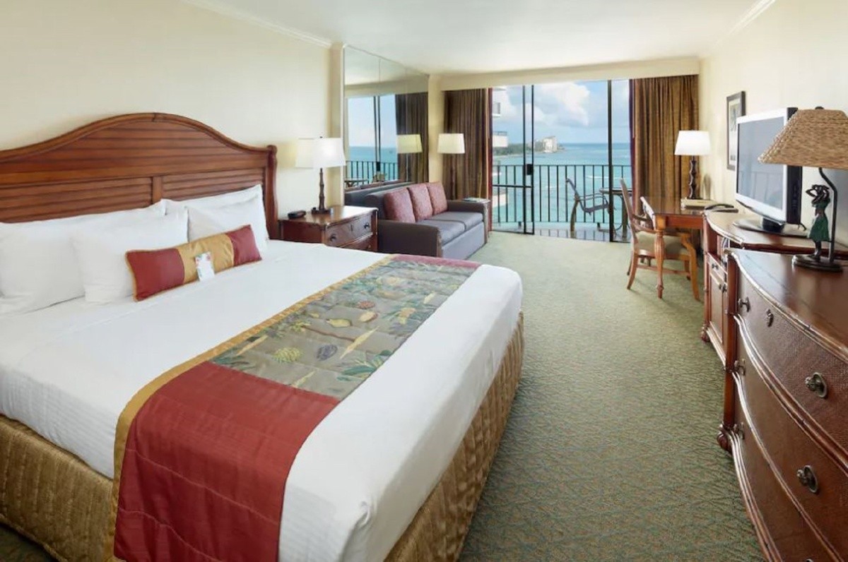 Outrigger Waikiki Beach Resort