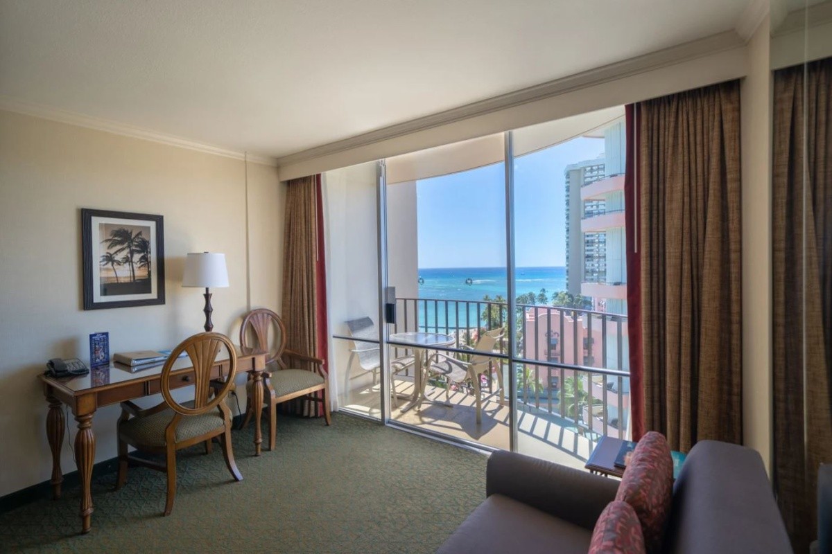 Outrigger Waikiki Beach Resort