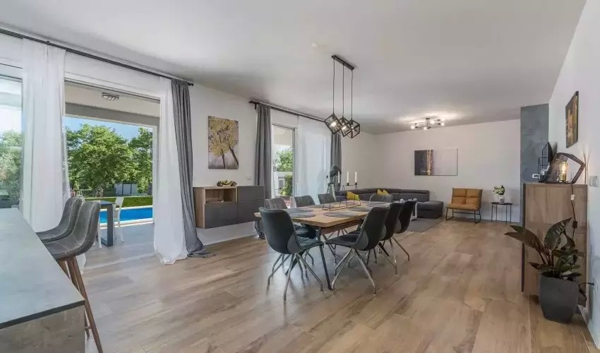 Villa Gina