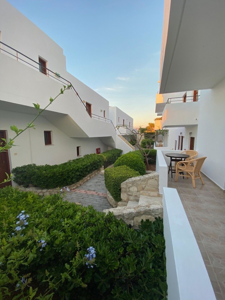 Amazones Village (Piskopiano)