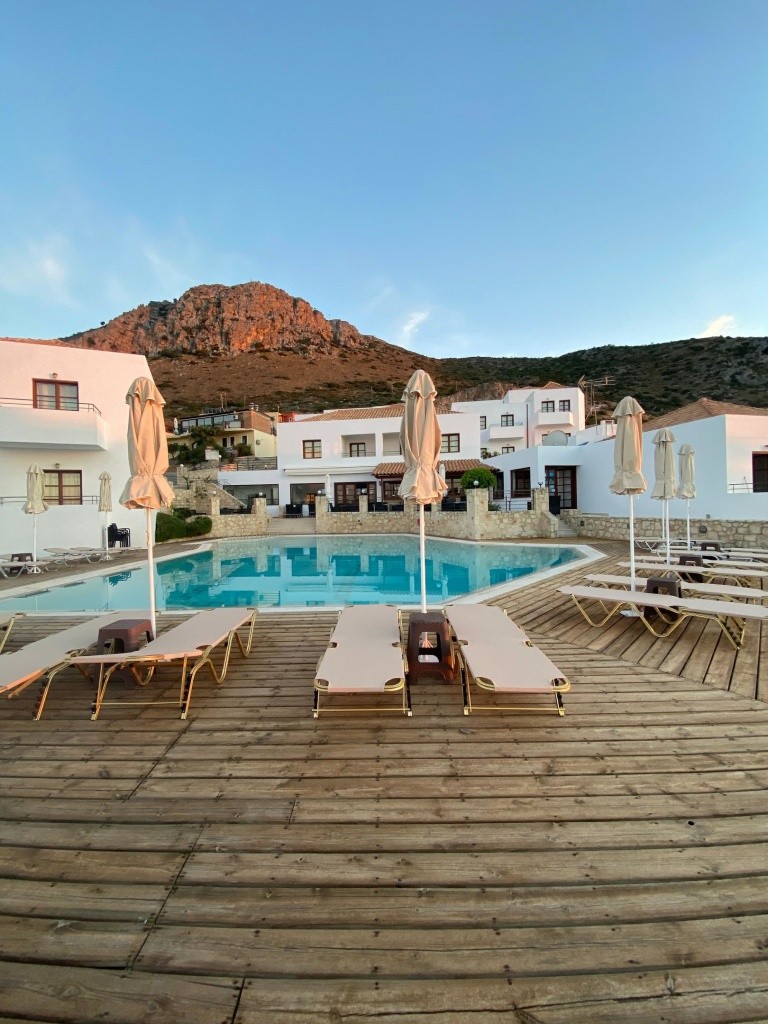 Amazones Village (Piskopiano)