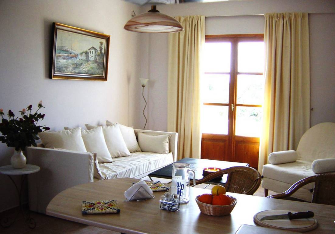 Amazones Village (Piskopiano)