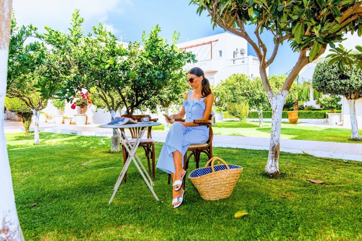 Yiannis Manos Resort