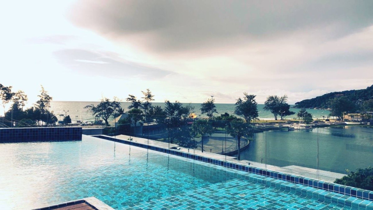 Phoenix Karon Beach