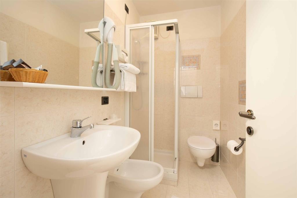 6denní zájezd s dopravou, polopenzí a skipasem v ceně – hotel Plank